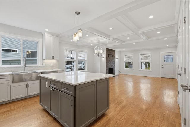 11 Ricker Ter 1, Newton, MA 02458