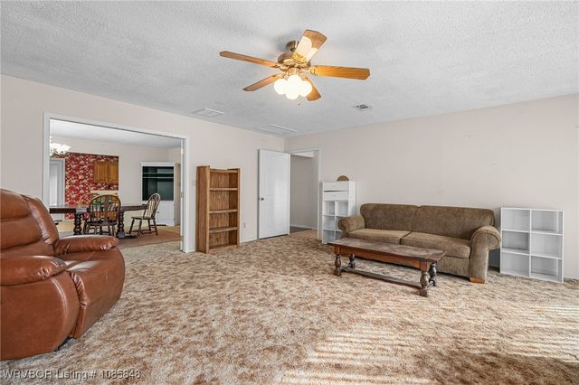 634 Orchard View, Alma, AR 72921