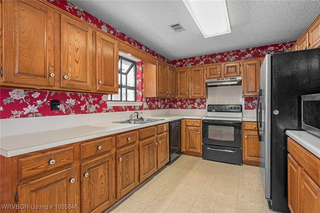 634 Orchard View, Alma, AR 72921