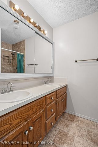 634 Orchard View, Alma, AR 72921