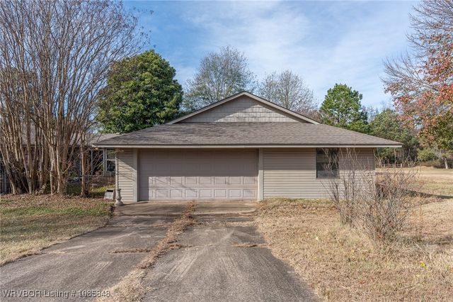 634 Orchard View, Alma, AR 72921