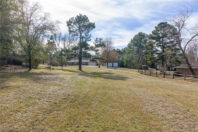 634 Orchard View, Alma, AR 72921