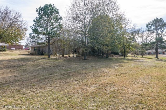 634 Orchard View, Alma, AR 72921
