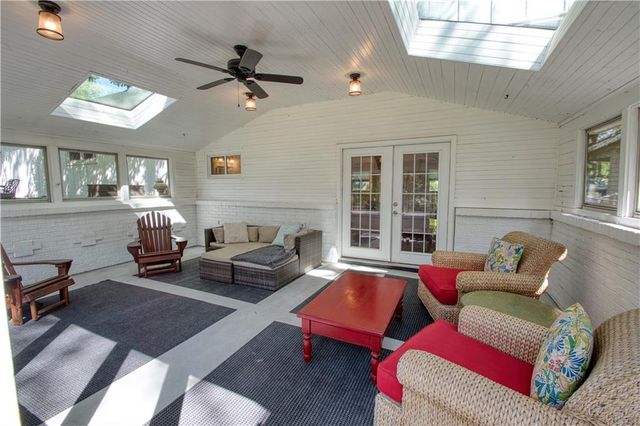 9315 Hardy Drive, Overland Park, KS 66212