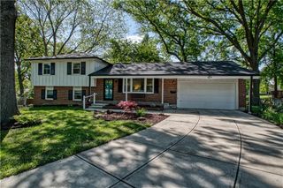9315 Hardy Drive, Overland Park, KS 66212