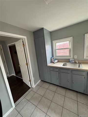 19 Columbus Street 2, New Windsor, NY 12553