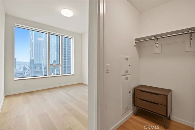 889 Francisco Street 2910, Los Angeles, CA 90017