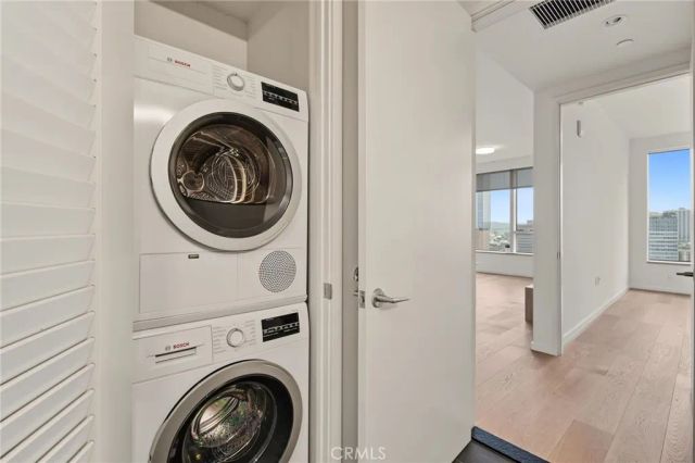 889 Francisco Street 2910, Los Angeles, CA 90017