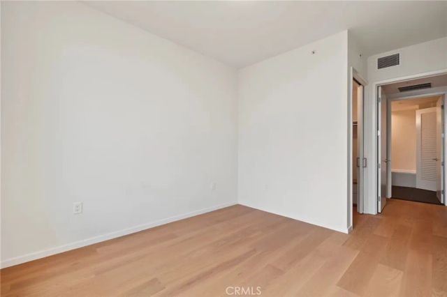 889 Francisco Street 2910, Los Angeles, CA 90017