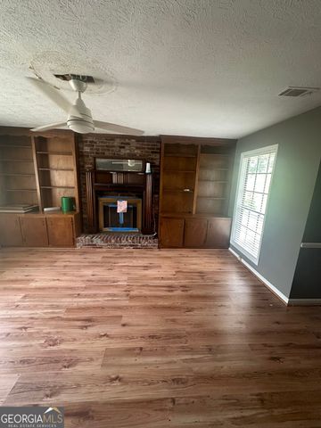 7 Paw Paw Lane, Newnan, GA 30265