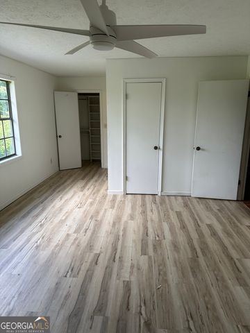7 Paw Paw Lane, Newnan, GA 30265