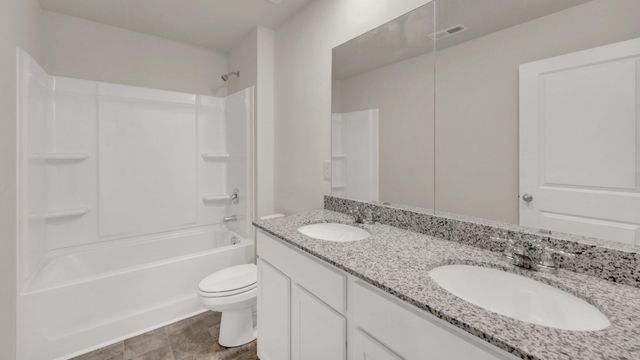 8230 Deepwater Lane, Ooltewah, TN 37363