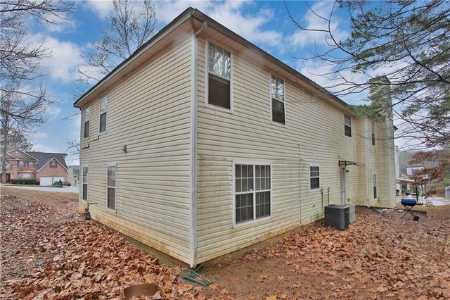 6182 Swabia Court, Stone Mountain, GA 30087