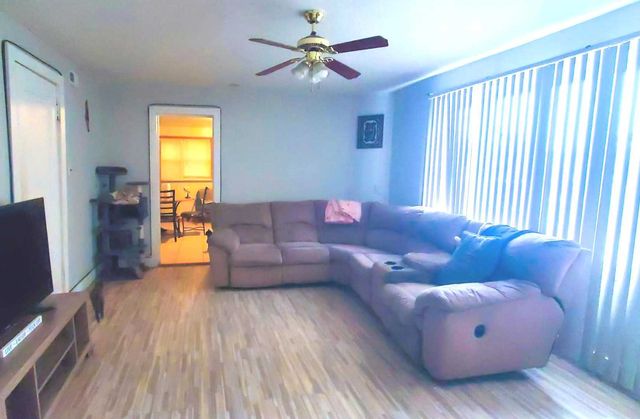 3428 W North Avenue, Chicago, IL 60647