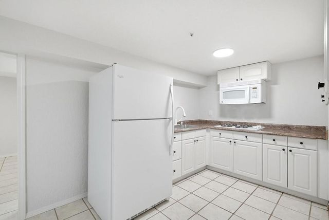 320 Angel Avenue, Sunnyvale, CA 94086