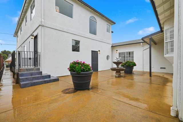 320 Angel Avenue, Sunnyvale, CA 94086