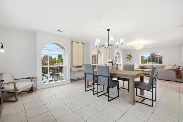 320 Angel Avenue, Sunnyvale, CA 94086