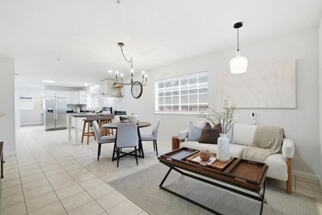 320 Angel Avenue, Sunnyvale, CA 94086