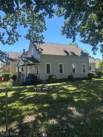 3015 Saratoga Avenue, Cleveland, OH 44109