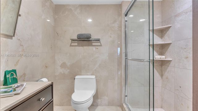 16275 Collins Ave 903, Sunny Isles Beach, FL 33160