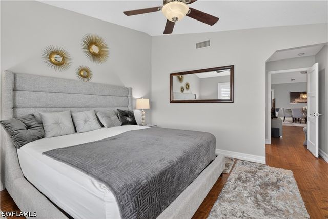 2540 Aspen Creek LN 201, Naples, FL 34119