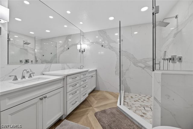 2540 Aspen Creek LN 201, Naples, FL 34119