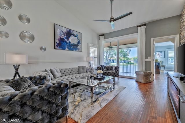 2540 Aspen Creek LN 201, Naples, FL 34119