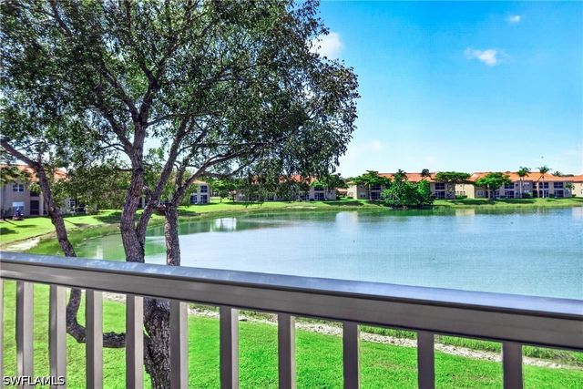 2540 Aspen Creek LN 201, Naples, FL 34119