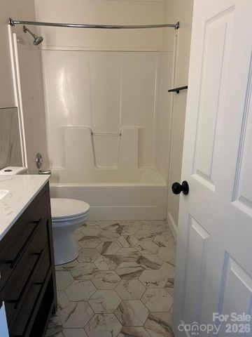 322 Woodcrest Drive, York, SC 29745