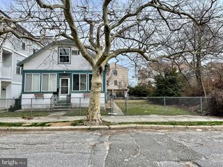 417 W ROBERTS AVE, Wildwood, NJ 08260