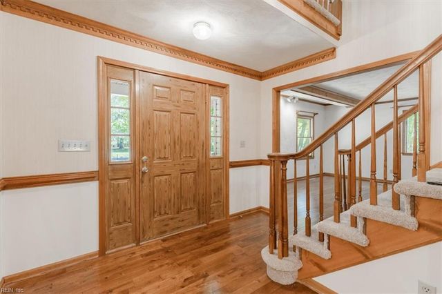 1204 Murray DR, Chesapeake, VA 23322