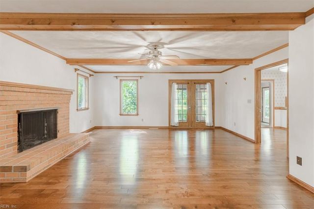 1204 Murray DR, Chesapeake, VA 23322