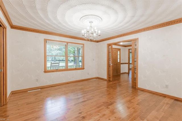 1204 Murray DR, Chesapeake, VA 23322
