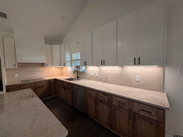 12301 Madison Xing, Bullard, TX 75757