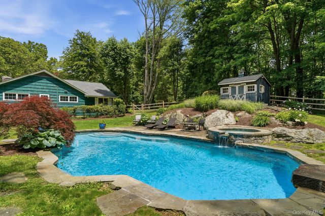 2341 Blue Spruce Drive, Yorktown Heights, NY 10598