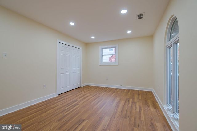 104 HOPEWELL RD, Marlton, NJ 08053