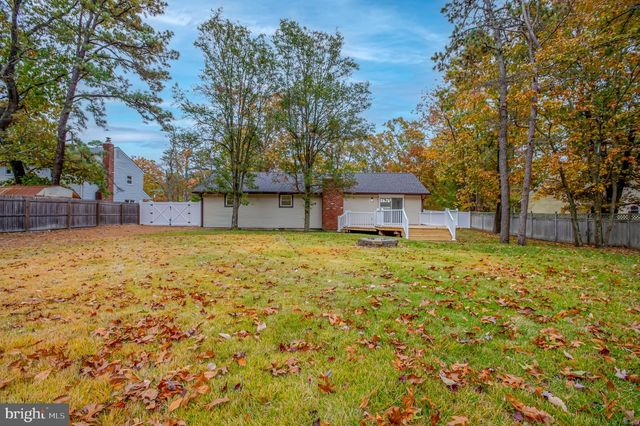 104 HOPEWELL RD, Marlton, NJ 08053