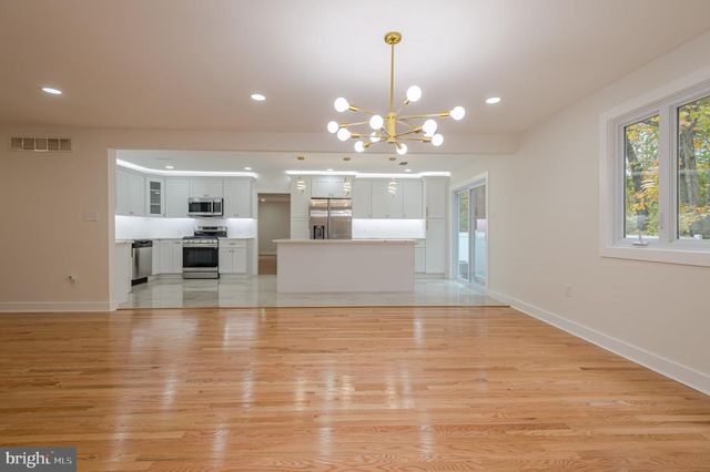 104 HOPEWELL RD, Marlton, NJ 08053