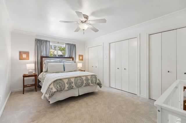 3827 N Versailles Avenue, Dallas, TX 75209