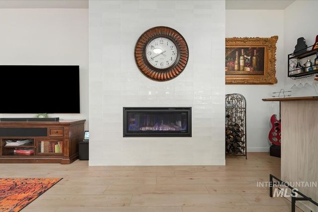 1368 N Leatherwood Ave, Star, ID 83669