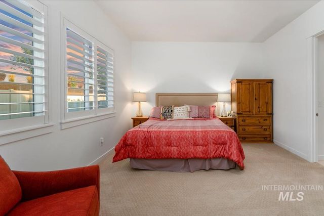 1368 N Leatherwood Ave, Star, ID 83669