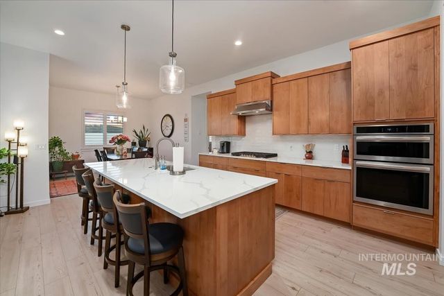 1368 N Leatherwood Ave, Star, ID 83669