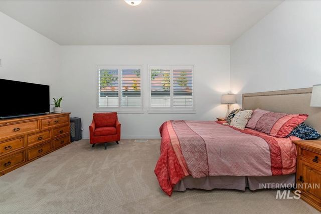 1368 N Leatherwood Ave, Star, ID 83669