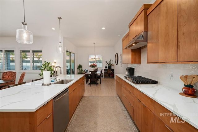 1368 N Leatherwood Ave, Star, ID 83669