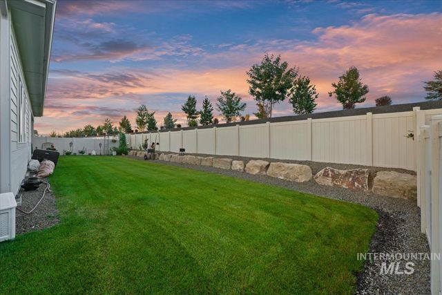 1368 N Leatherwood Ave, Star, ID 83669