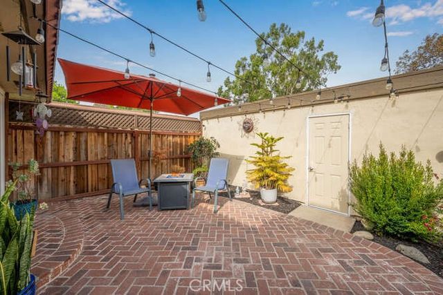 2697 W Parkside Lane, Anaheim, CA 92801