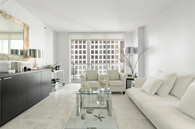 500 Brickell Ave 2510, Miami, FL 33131