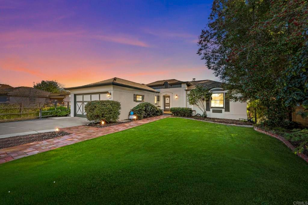 Image 2 of property listing at 4811 E Alder Drive, San Diego, CA 92116