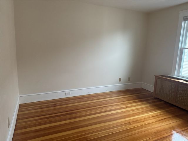 15 Freeborn Street 2, Newport, RI 02840