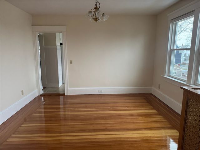 15 Freeborn Street 2, Newport, RI 02840